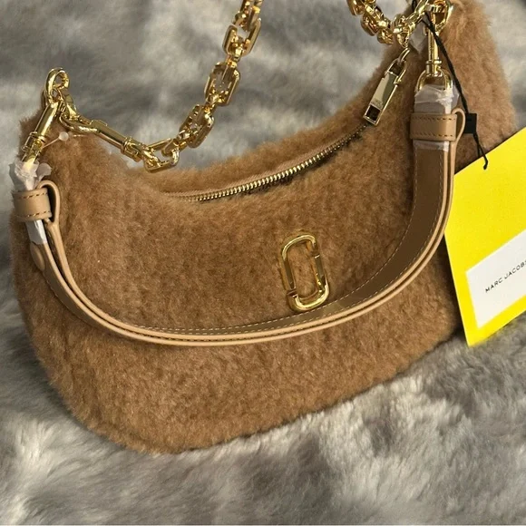 NWT MARC JACOBS The Teddy J Marc Curve Shoulder Bag Camel